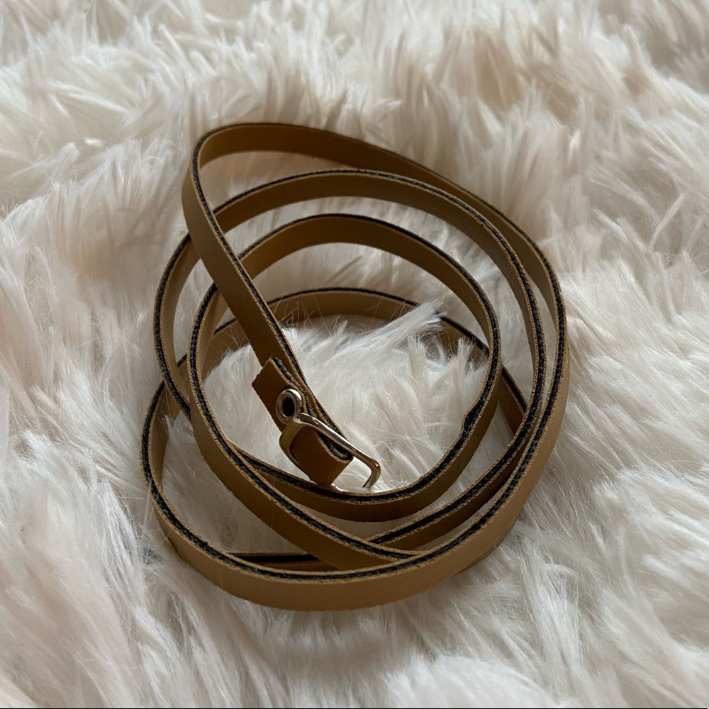 Narrow brown belt